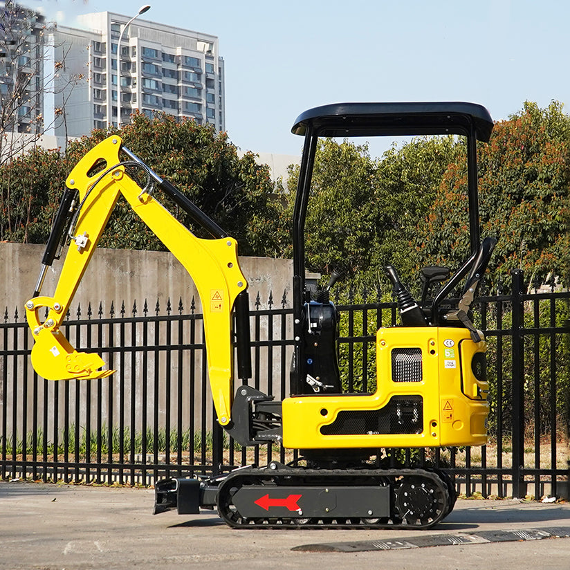 Free shipping, 2000-pound mini excavator with B&S engine