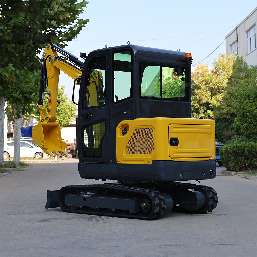 4000lbs all-terrain crawler excavator, Kubota engine